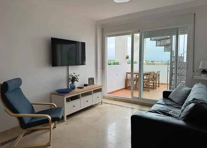 Casa Feliz - Penthouse In Manilva